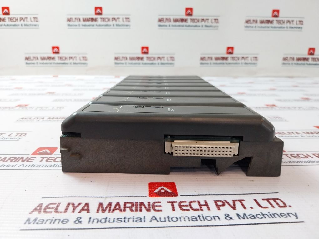 Fisher-rosemount 12P0818X072 Field Circuit Power Protection Cover