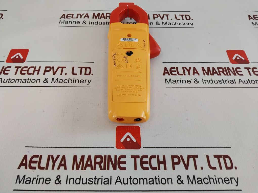 Fluke 302+ Clamp Meter