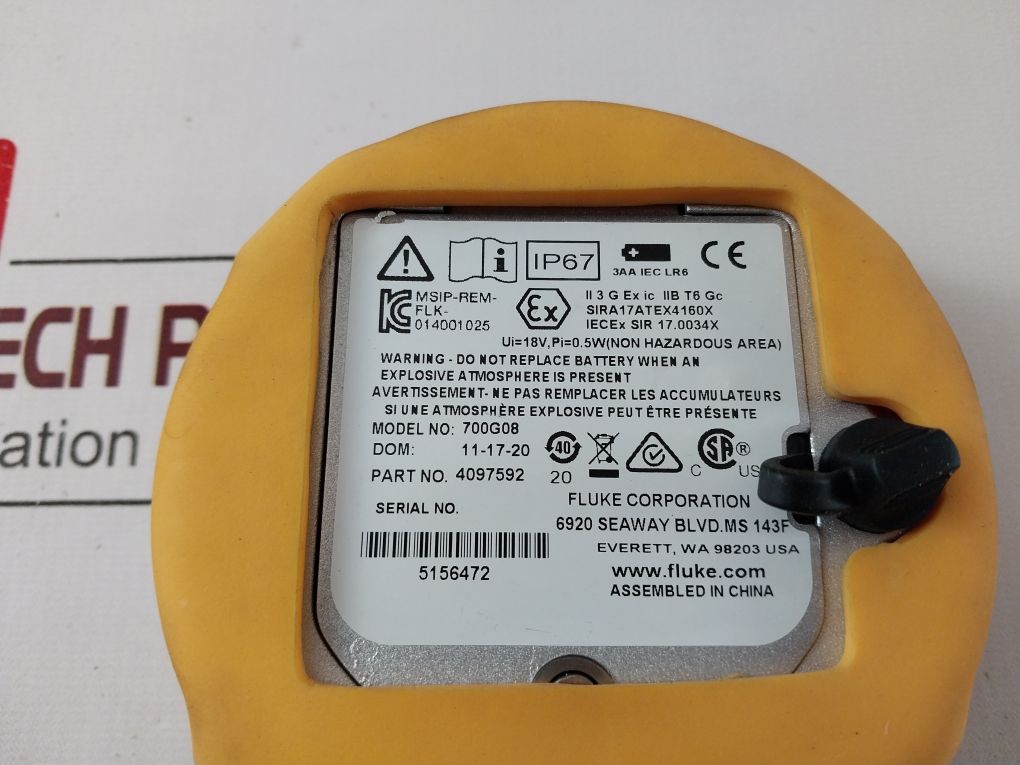 Fluke 700G08 Pressure Gauge With 700Htp2 Hydraulic Test Gauge Pump