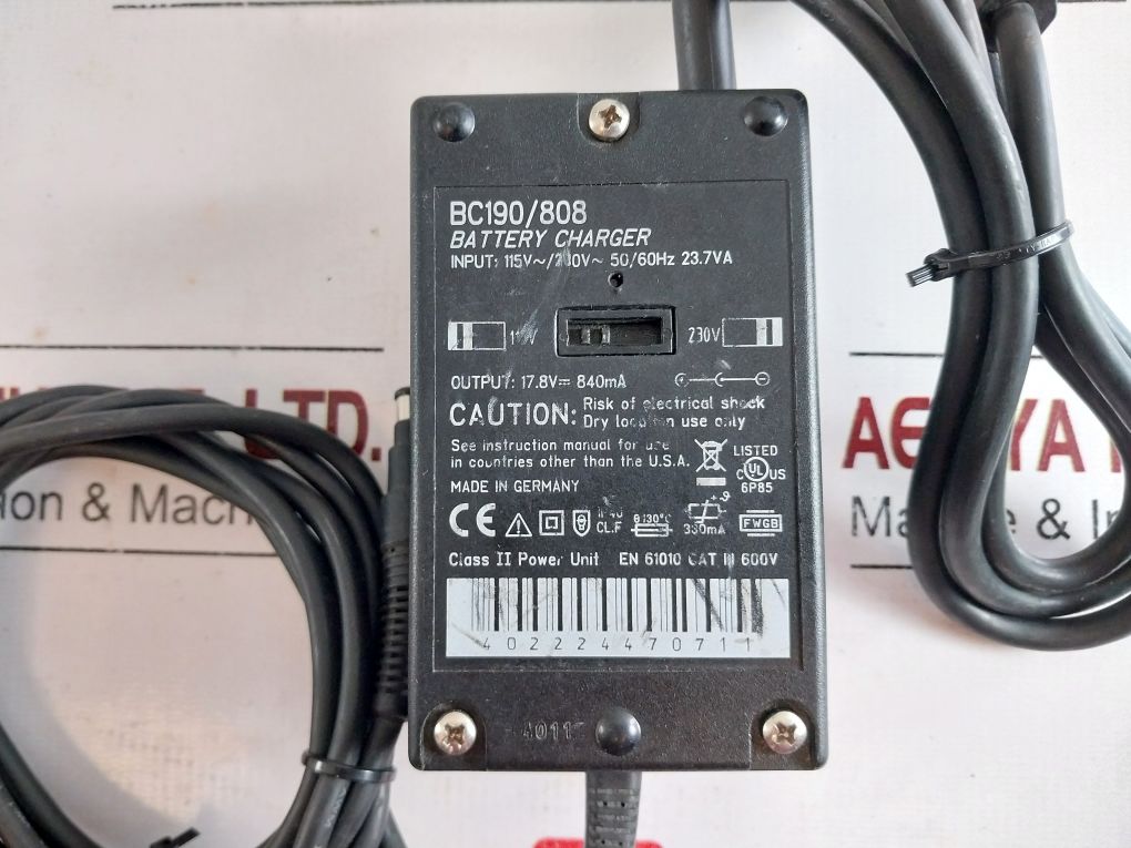 Fluke Bc7217 Battery Charger Bc190/808