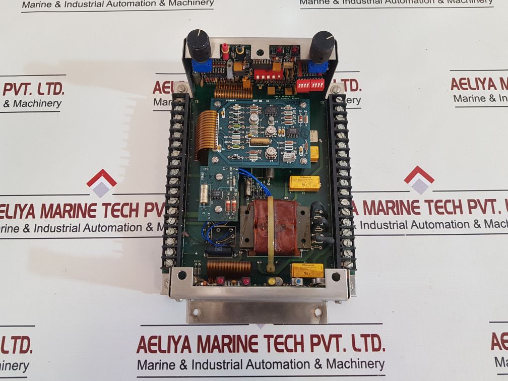 Forney D-351373-01 Flame Detector Amplifier +50 Vdc