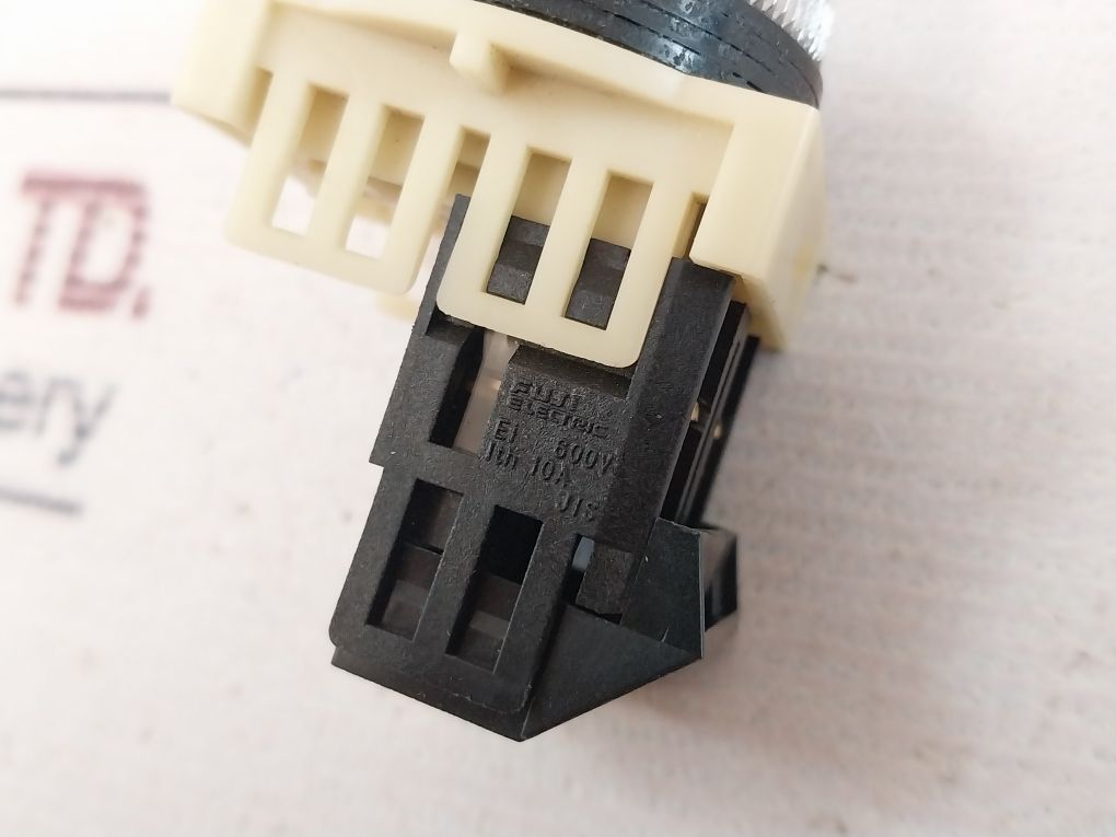 Fuji Electric Ah30-f-0143 Command Switch 10A 600Vac