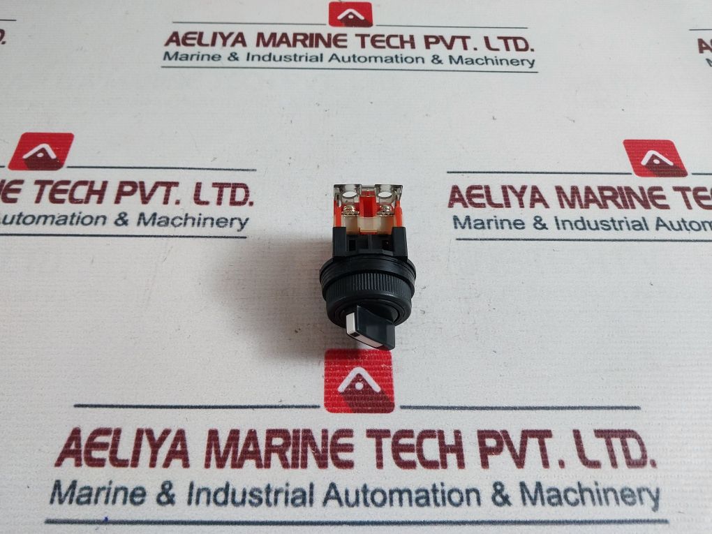 Fuji Electric Ar30Pr-202B Selector Switch