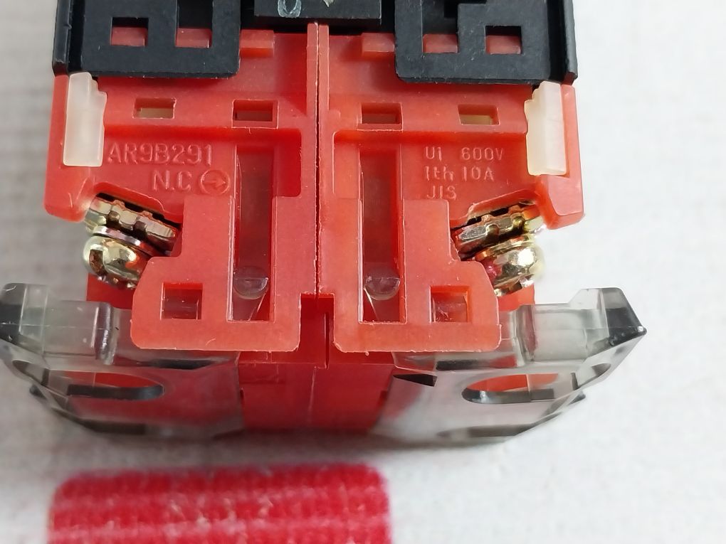 Fuji Electric Ar30Pr-202B Selector Switch