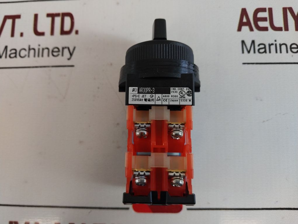 Fuji Electric Ar30Pr-322B Selector Switch Ar30Pr-3