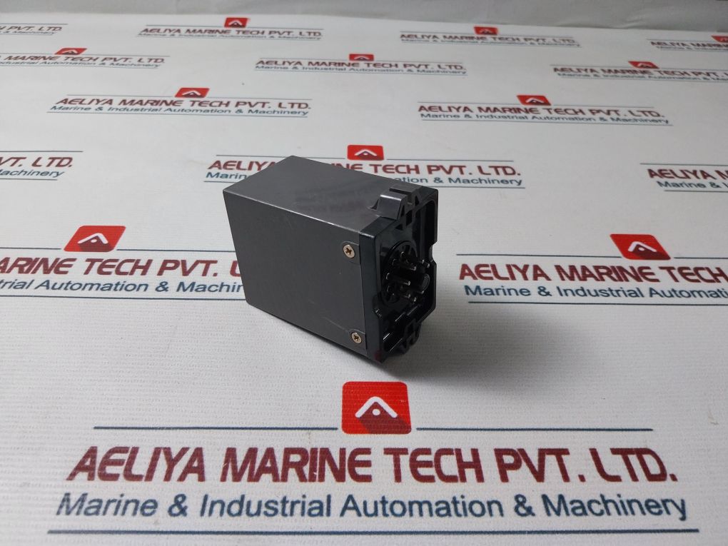 Fuji Electric Atc2Paa Thyristor Timer Relay 3-60 Seconds Dc24V