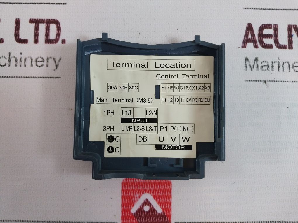 Fuji Electric Frn0.4C1S-7A Frequency Converter
