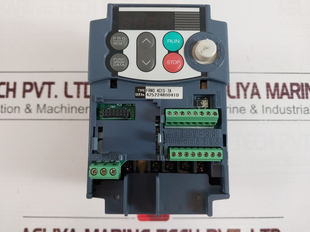 Fuji Electric Frn0.4C1S-7A Frequency Converter