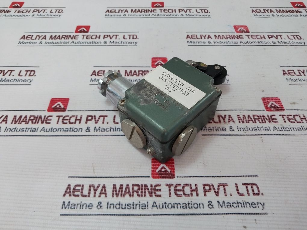 Fuji Electric K244G0 R-2S Limit Switch