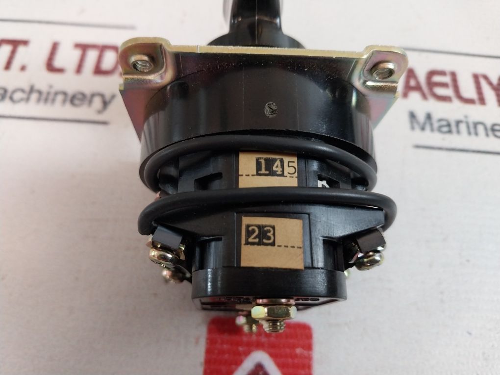 Fuji Electric Rc310-1 Selector Switch 600V 2A