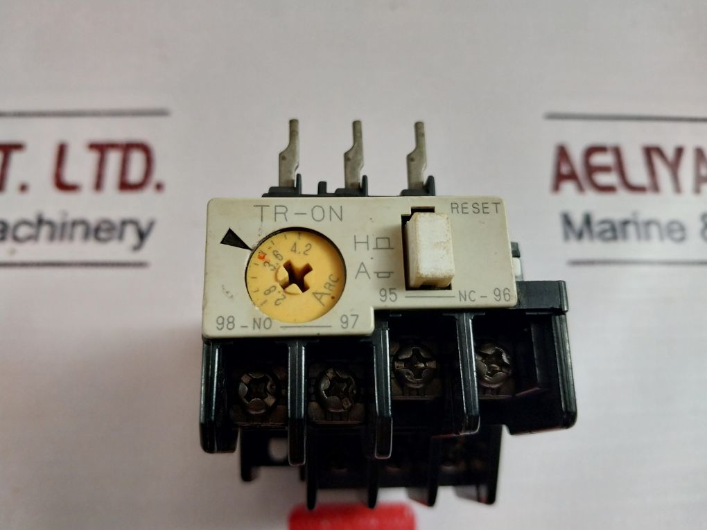 Fuji Electric Tr13N Thermal Overload Relay 2.8-4.2 A