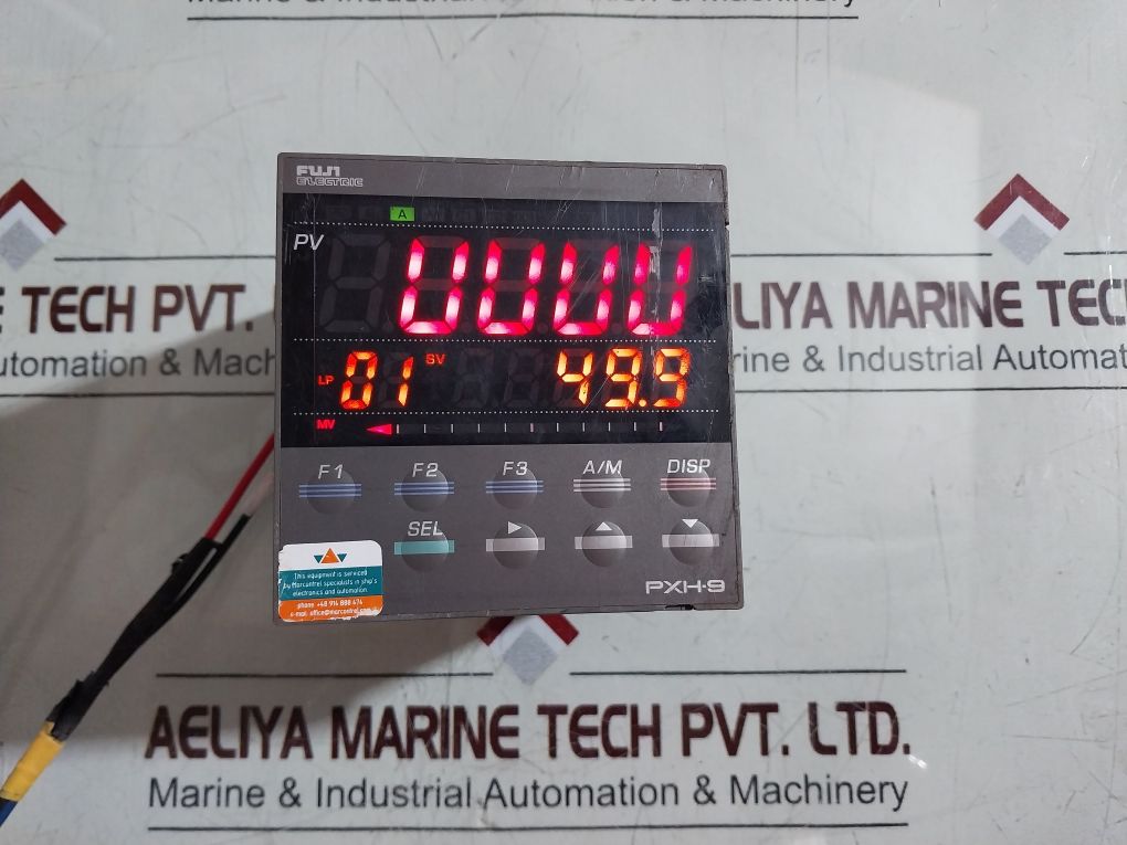 Fuji Electric Pxh9F101-1V000 Temperature Controller 100-240Vac