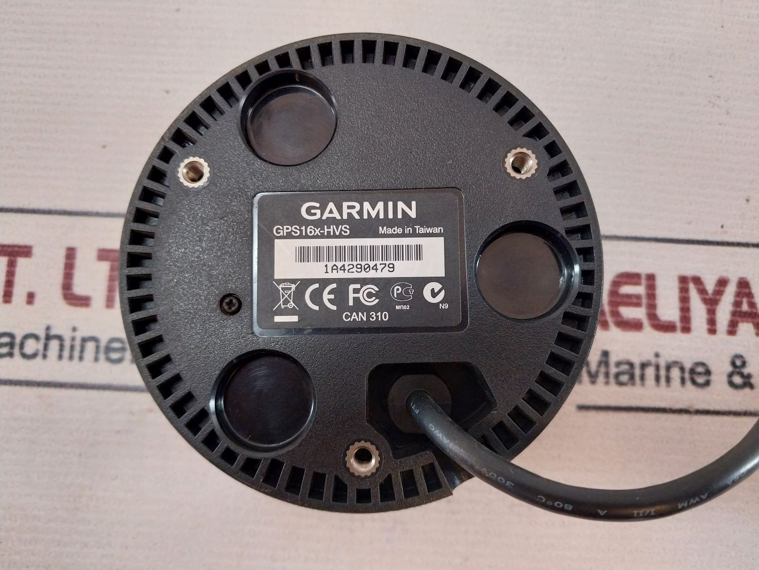 Garmin Gps16X-hvs Receiver With Integrated Antenna