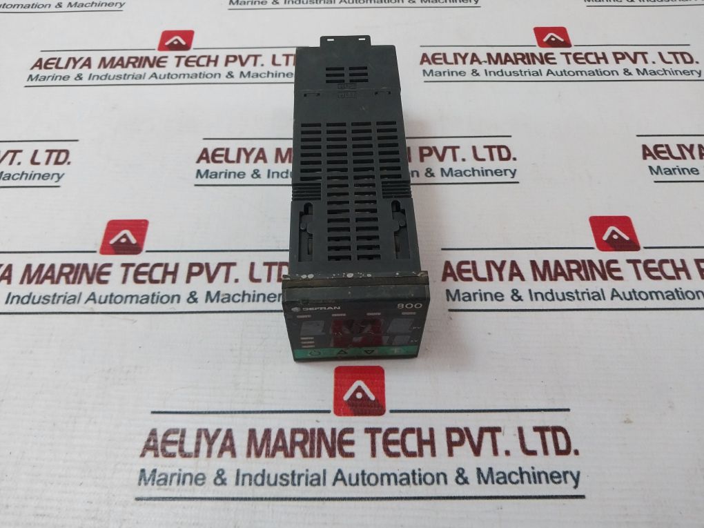 Gefran 800-rr00-00001-000 Temperature Controller 10/24V