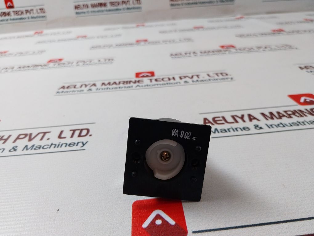 General Electric Cr104P Selector Switch