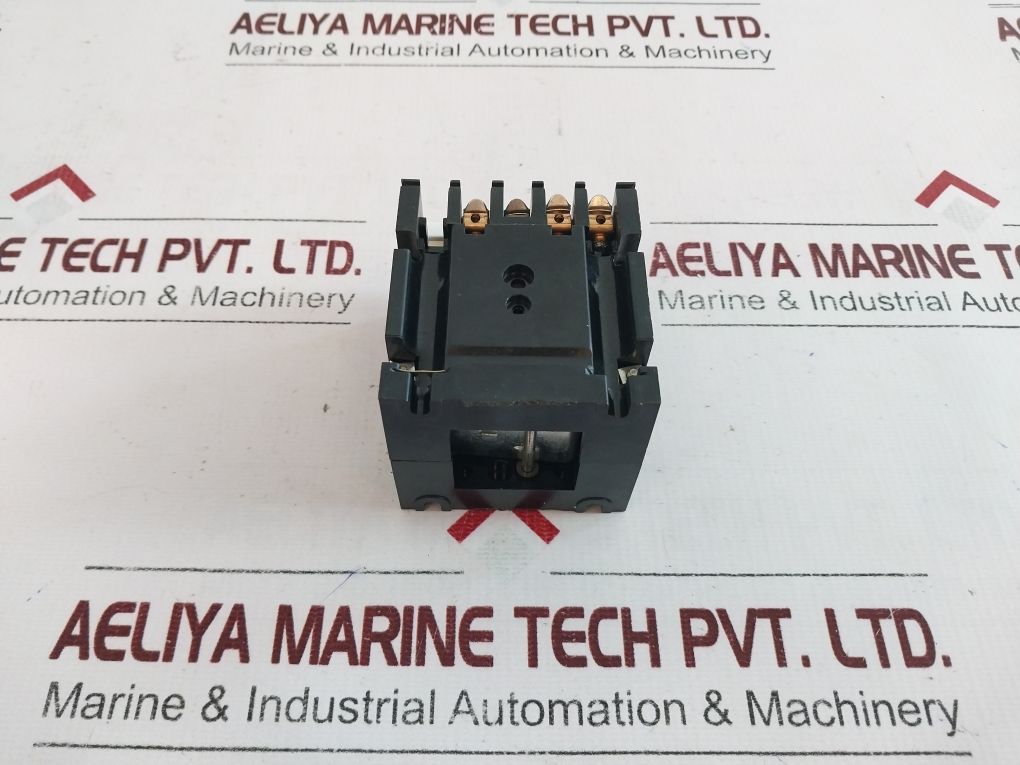 General Electric Cr120A03022Aa Industrial Relay
