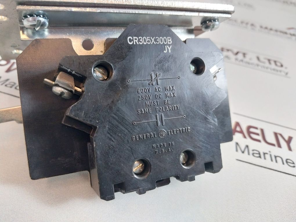 General Electric Cr305X300B Auxiliary Contact Kit
