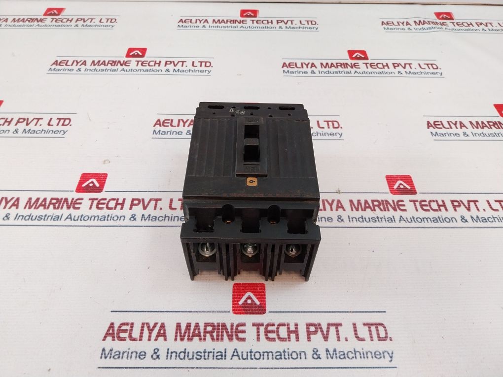 General Electric Te132C5020 3 Pole Circuit Breaker 20 Amp