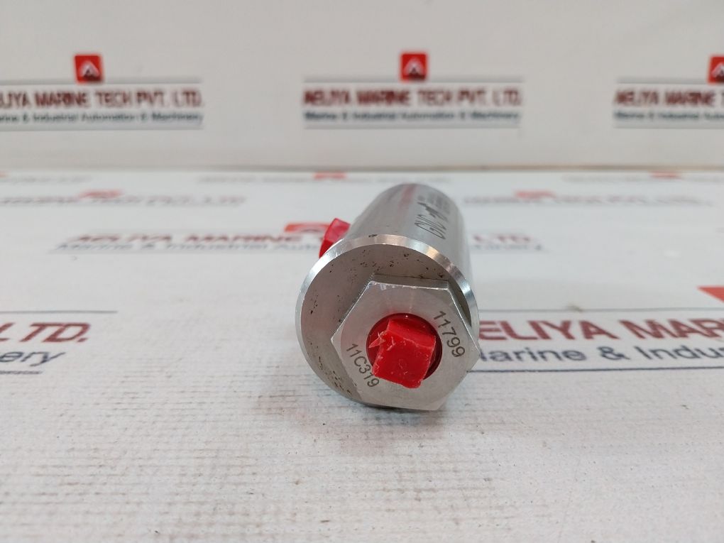 Gilmore 22760 Shuttle Valve Rev. G