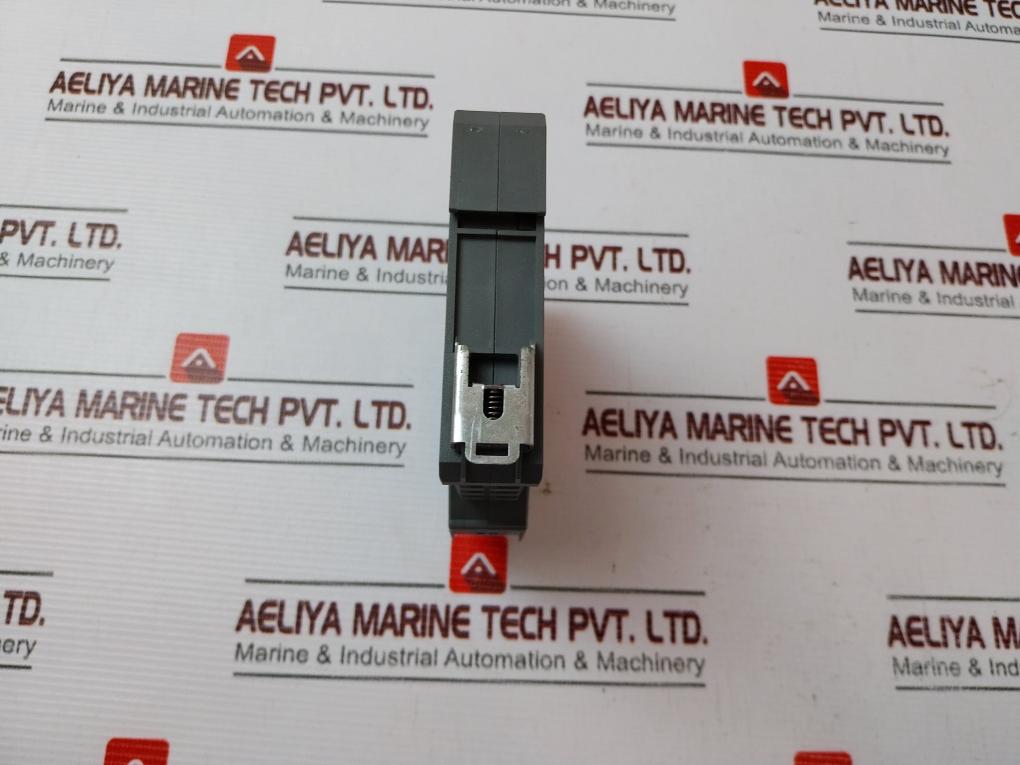 Gm International D1010D 2 Channels Repeater Power Supply