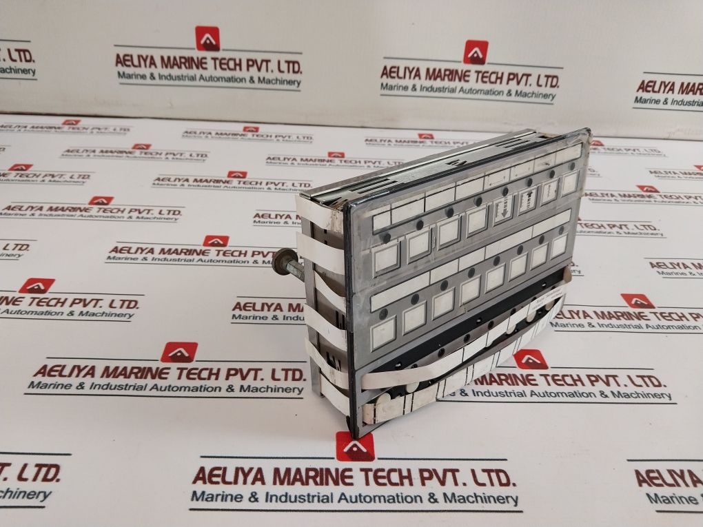 Graf-syteco At 6303C1A13-a2B1F1 Manual Operating Panel 12-24 Vdc