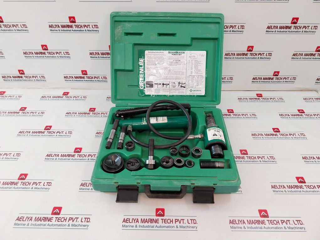 Greenlee 767 Hydraulic Hand Pump Set – Aeliya Marine Tech