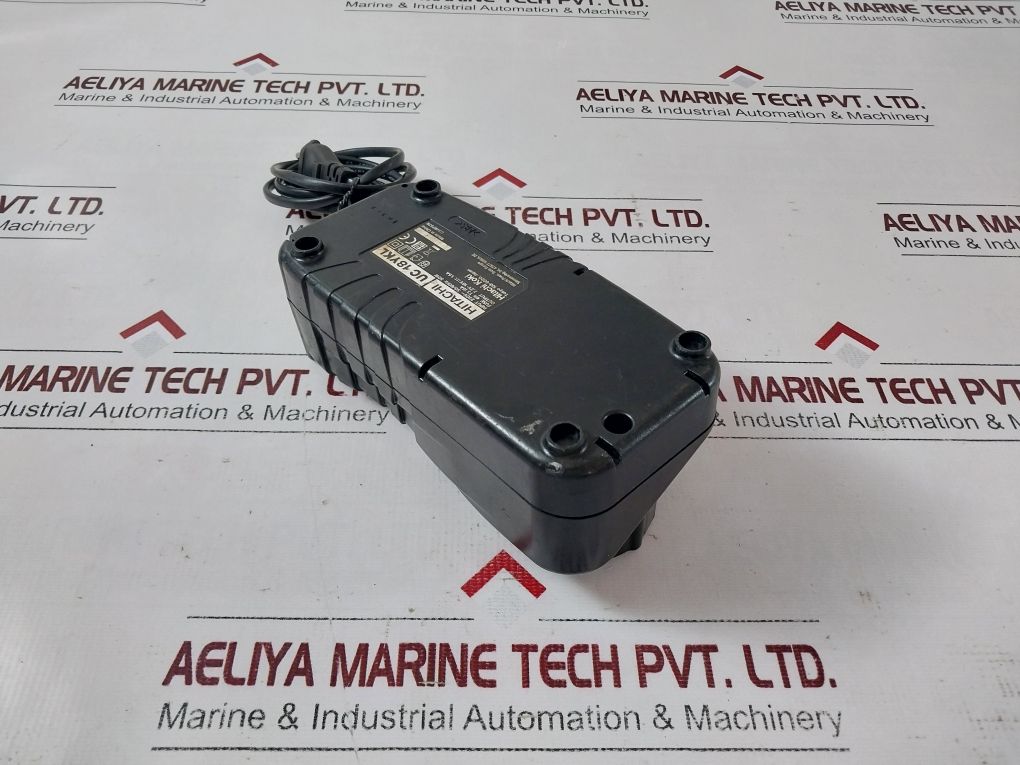 Hitachi Uc 18Ykl Battery Charger