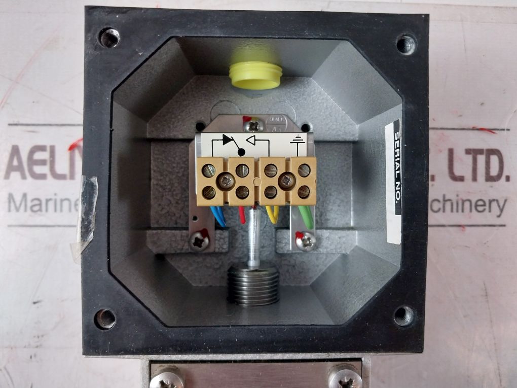 Hnl Instruments 700 Series Temperature Switch 78Qt 7141 14 12/075/Bsp