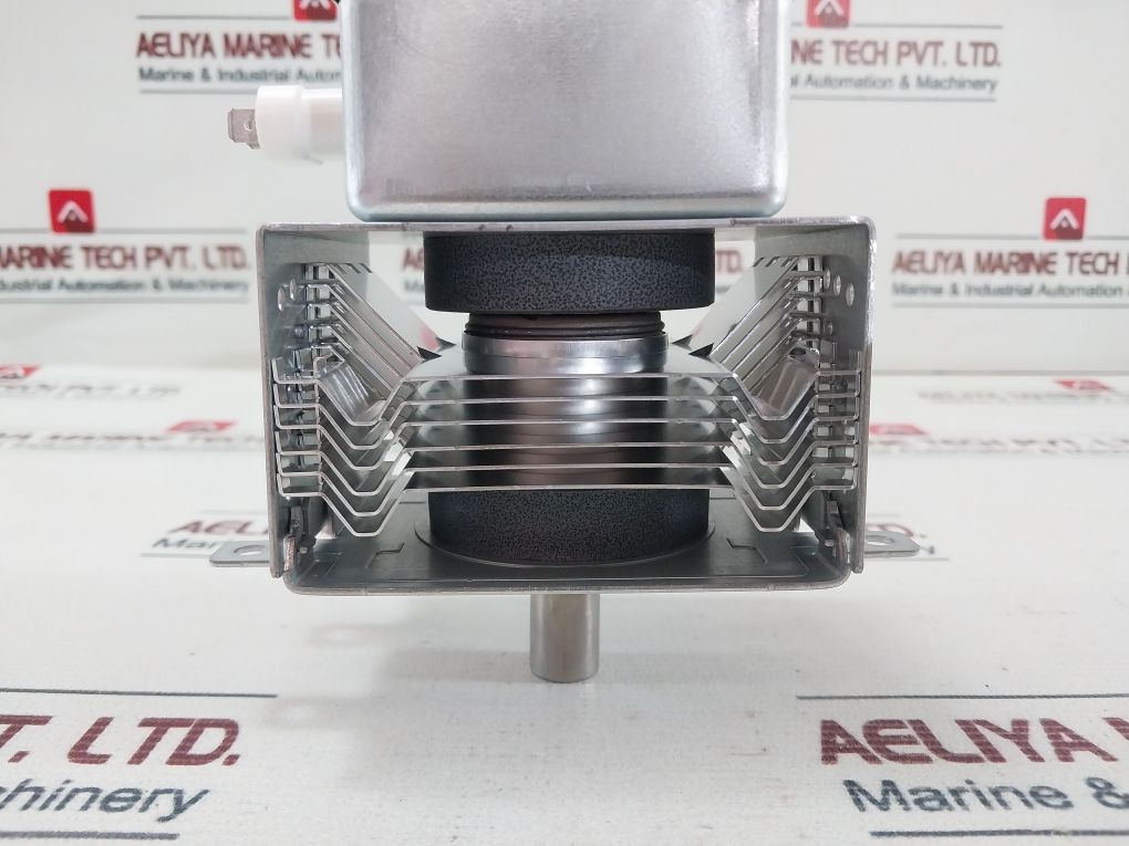 Hobart 2M210-m1 Magnetron