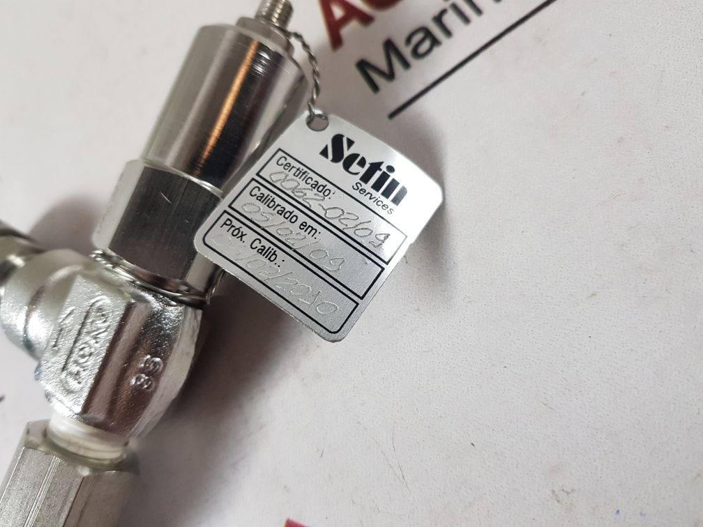 Hoke 6534L4Y Relief Valve 3000Psi For Nitrogen Panel