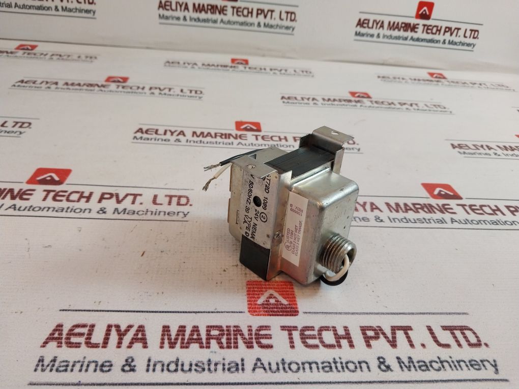 Honeywell At72D Transformer