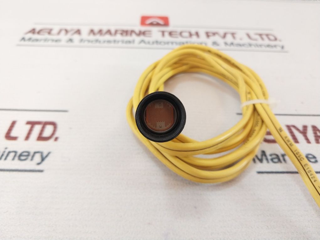 Honeywell C554A 1463 Flame Detector