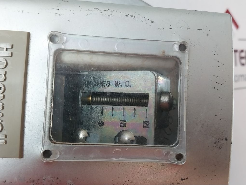 Honeywell C645A 1022 Pressure Switch