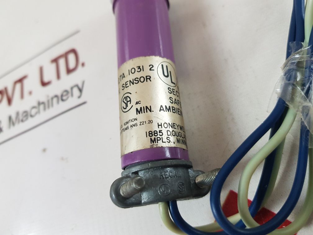 Honeywell C7027A 1031 2 U.V. Sensor Rev.E