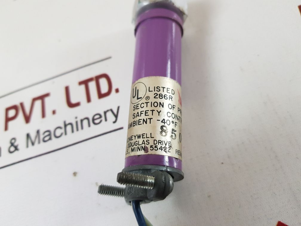 Honeywell C7027A 1031 2 U.V. Sensor Rev.E