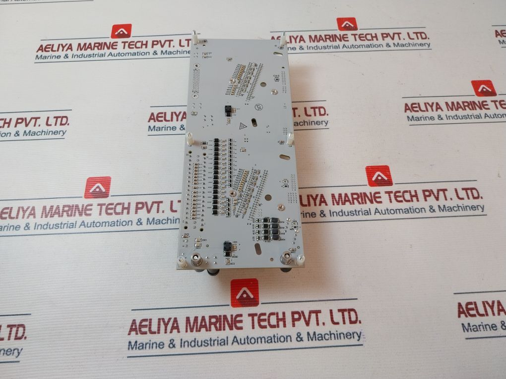 Honeywell Cc-taox11 Output Module Rev: D