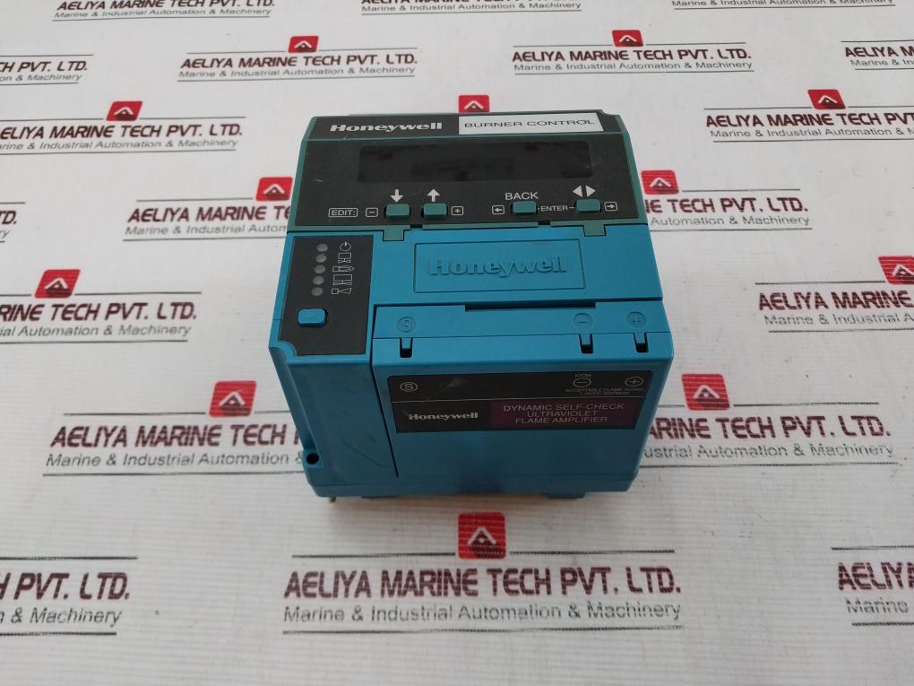 Honeywell Ec7850 A 1072 Ultraviolet Flame Amplifier 230V Ac 50/60 Hz