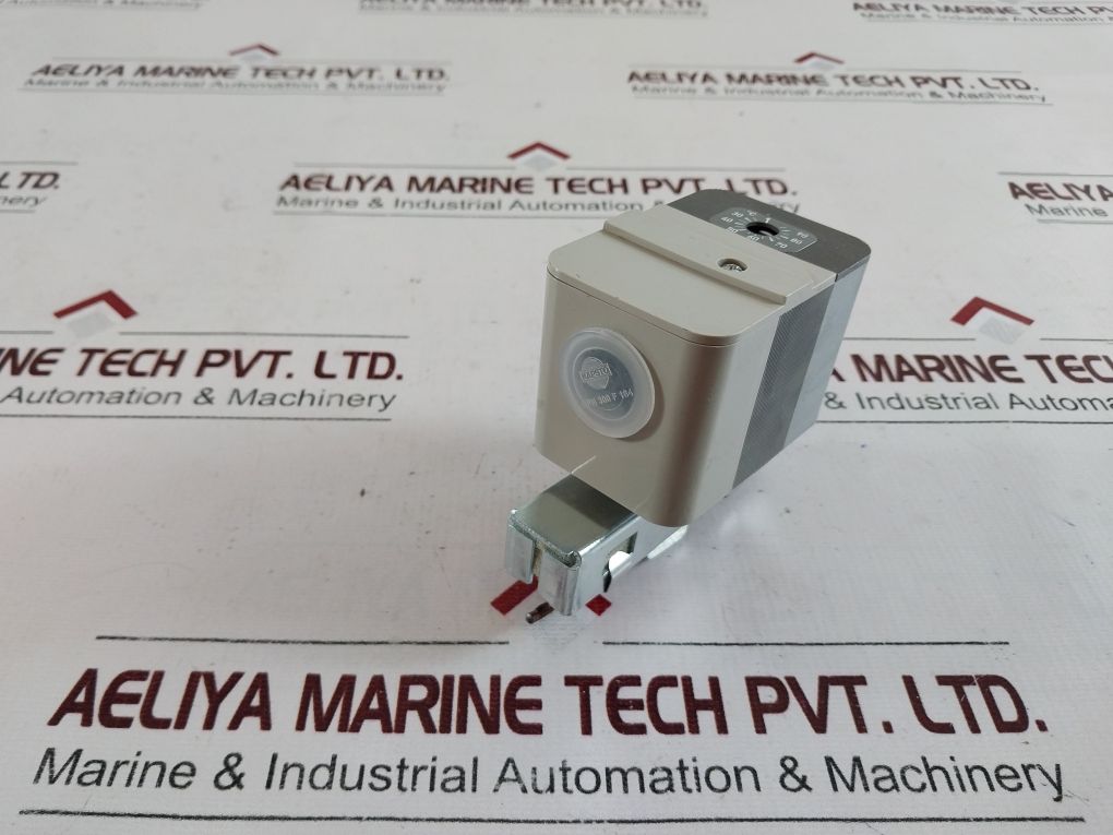 Lot Of 2X Honeywell L6190B 2022 1 Aquastat Control