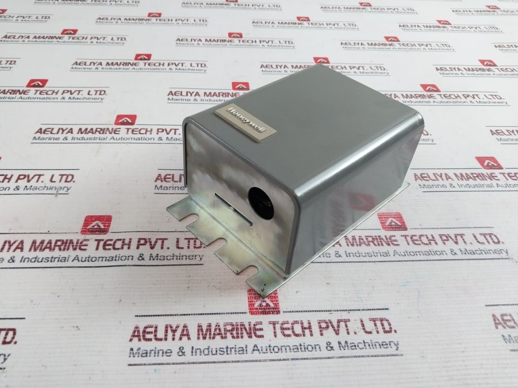 Honeywell Q624A Solid State Spark Generator 120V 60Hz