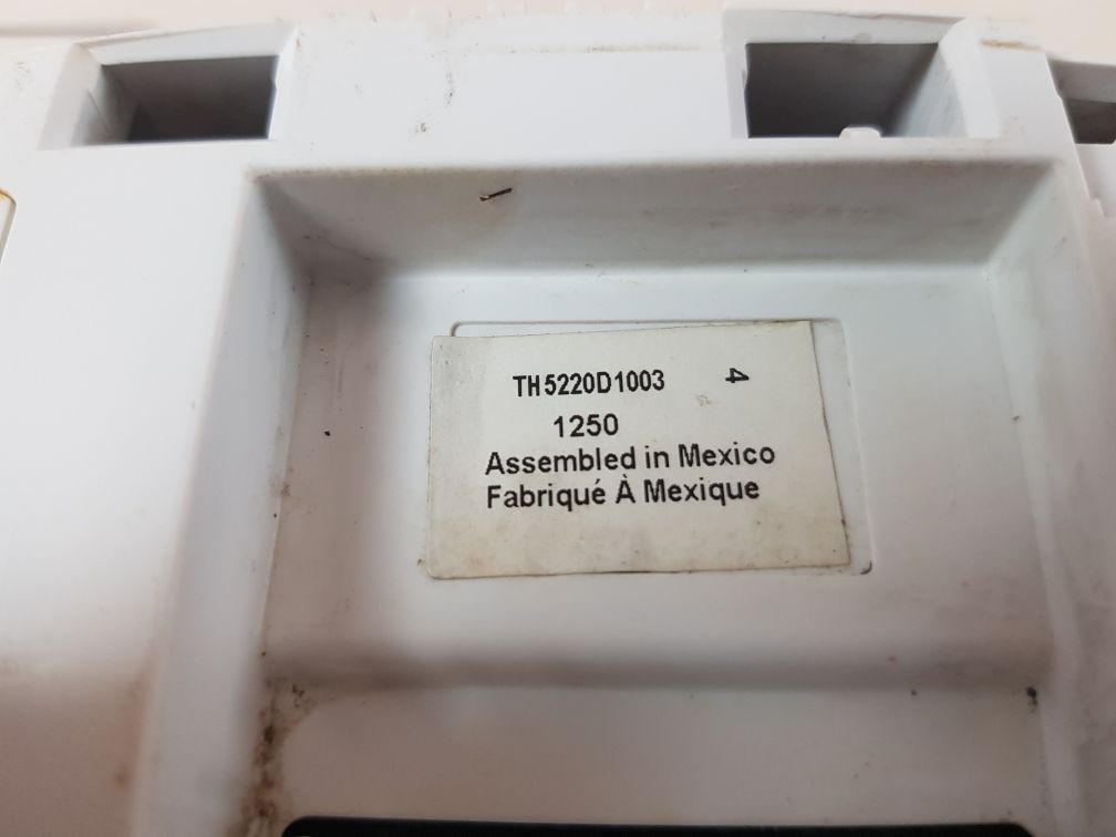Honeywell Th5220D1003 Low Voltage Wall Thermostat