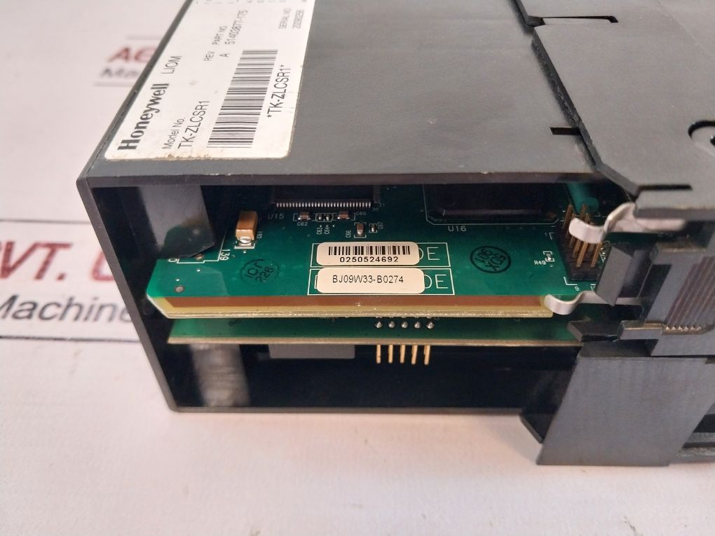 Honeywell Tk-zlcsr1 Plc Module 51403877-175 1.2Vdc