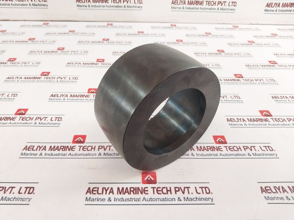 Huisman Equipment 0709970-b-10-30 15 Roller Support
