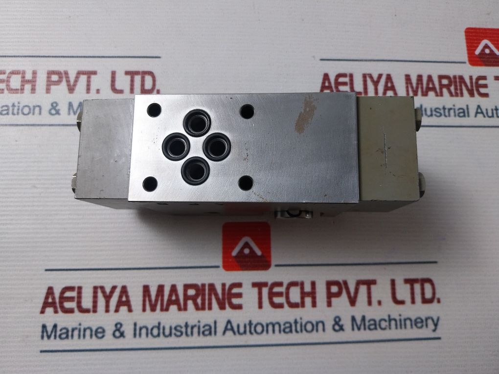 Hydranor 1Stb4411069B.27K Directional Valve Bar: 350