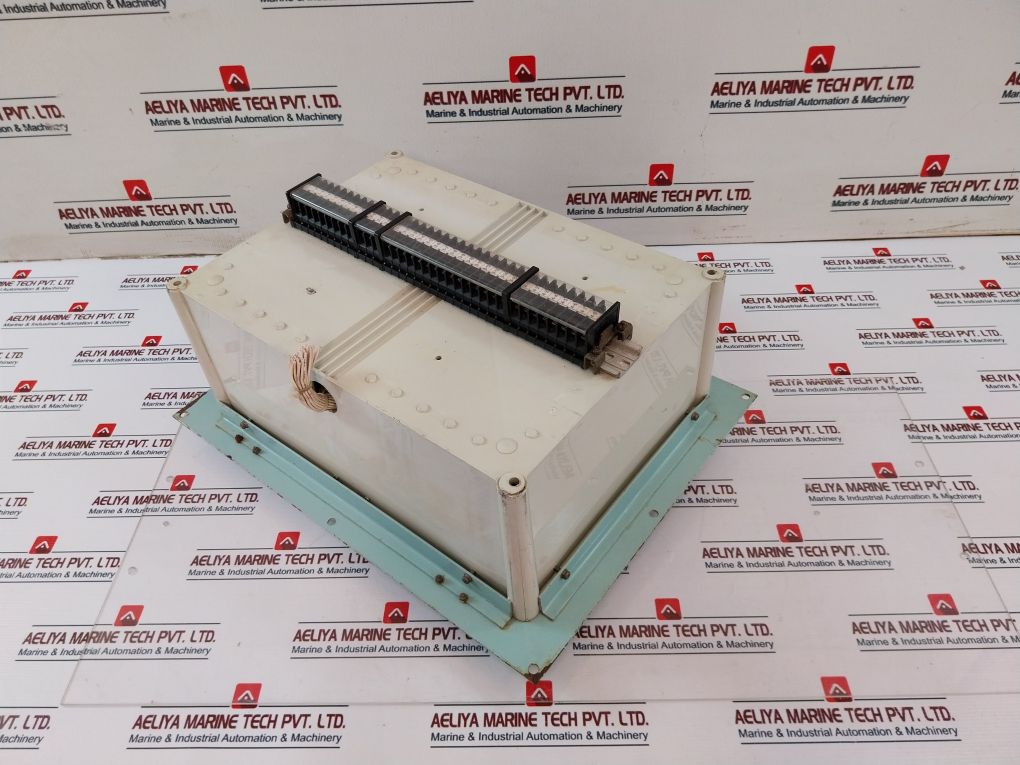 Hyun Jin J1-cons-1 Battery Charger & Discharger 50/60Hz