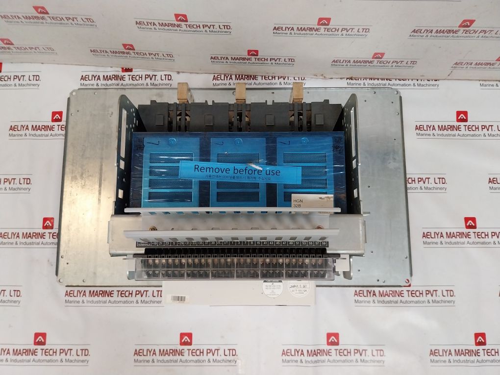 Hyundai Electric Hgn32 Air Circuit Breaker 3-pole 2624A