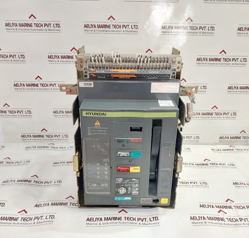 Hyundai Hian 08 Air Circuit Breaker 3 Pole 800A 220V 50/60Hz