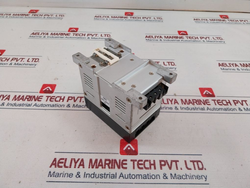 Idec Izumi Pfa-1T081Dc 8-output Unit Dc