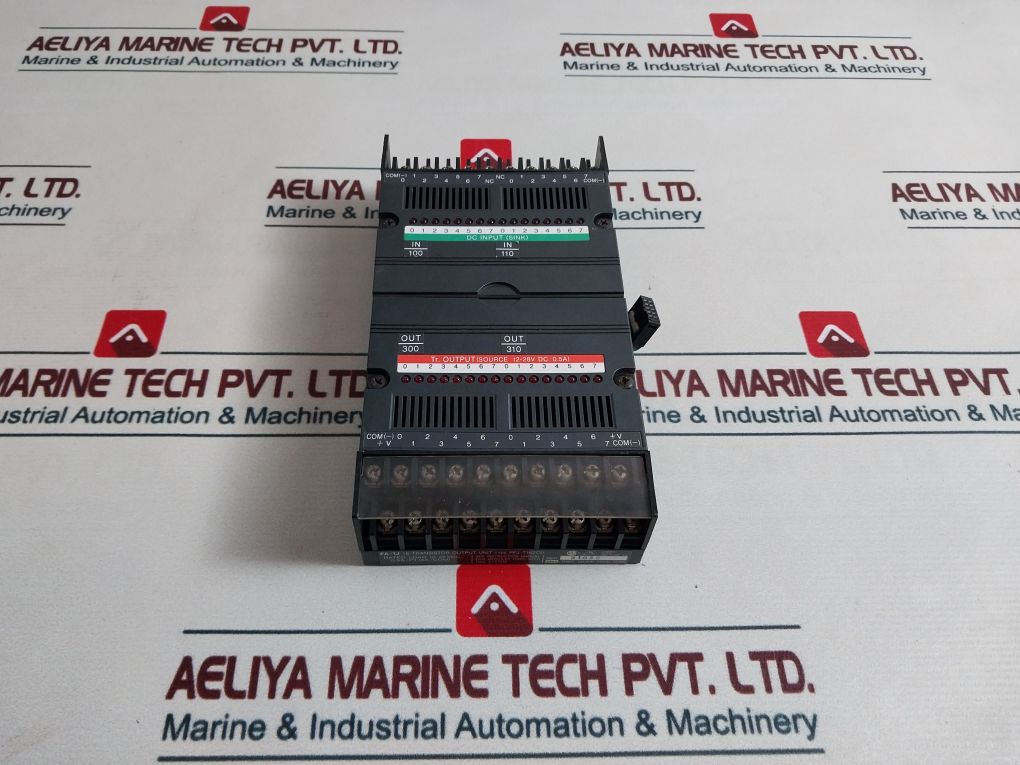 Idec Izumi Pfj-n162U Plc Relay Input Output Unit 12-28 Vdc