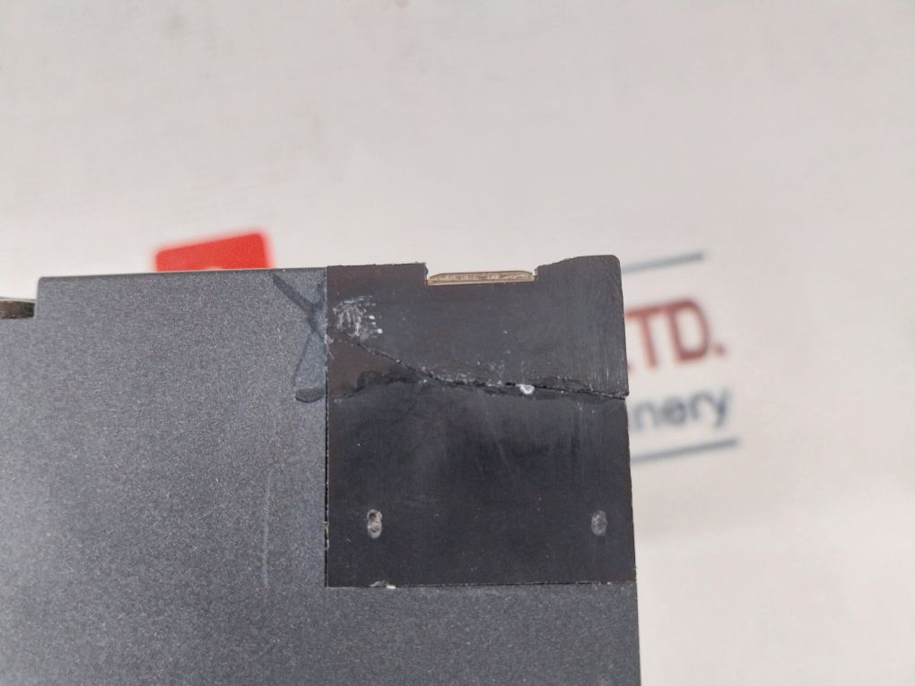 Idec Izumi Pfj-t162Cu Dc Transistor Input/Output Unit Pfj-n162U