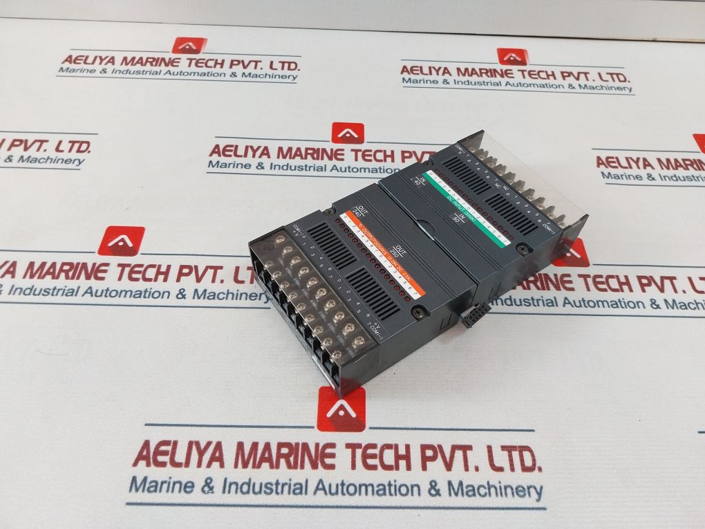 Idec Izumi Pfj-t162Cu Dc Transistor Input/Output Unit Pfj-n162U